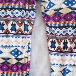 Extremely Slimming - AZTEC Very "SOFT" Leggings